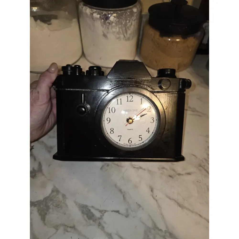 Vintage 1988 Black Canetti Clock Modern Time Works Photography Interests